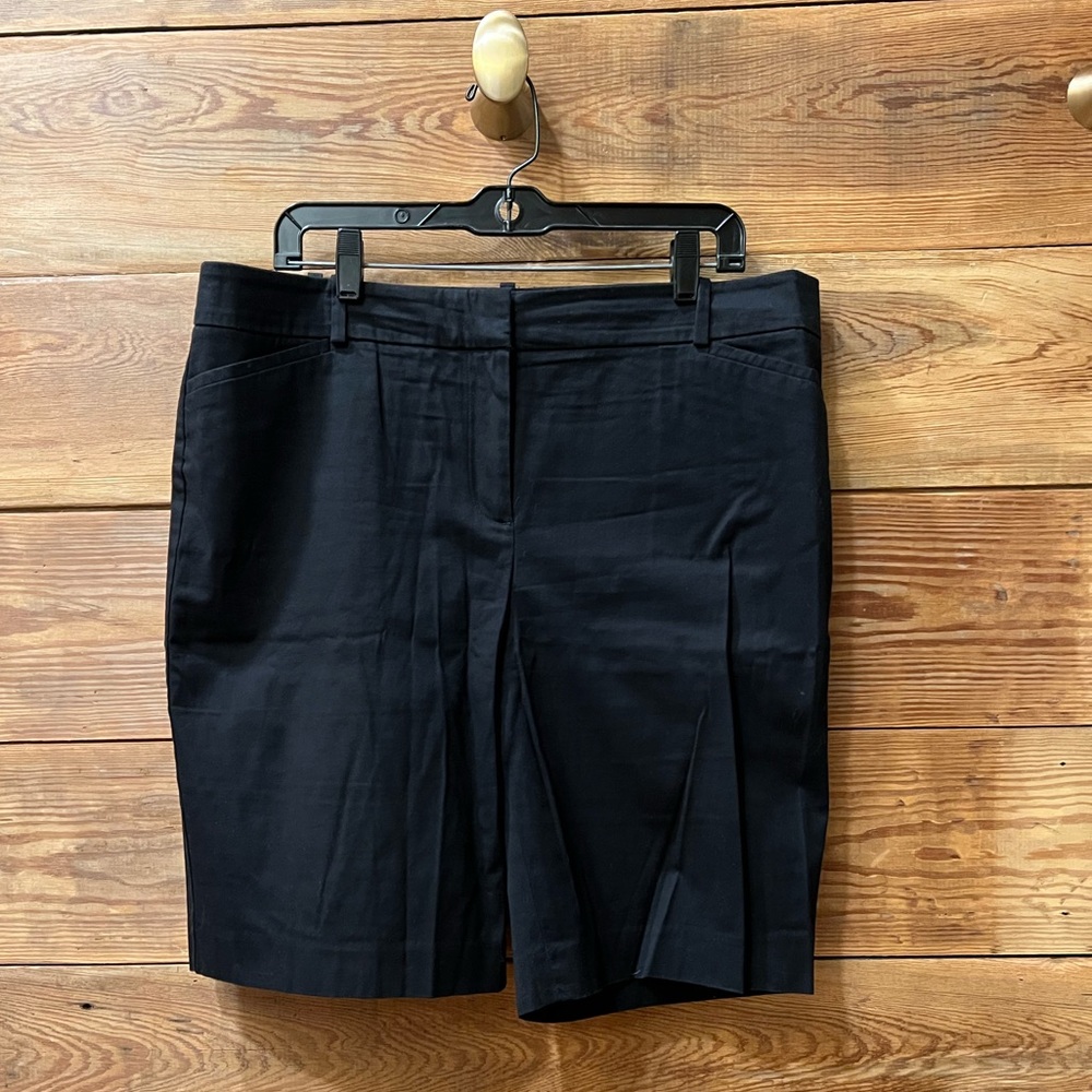 Talbots Women's Black Flat Front Shorts